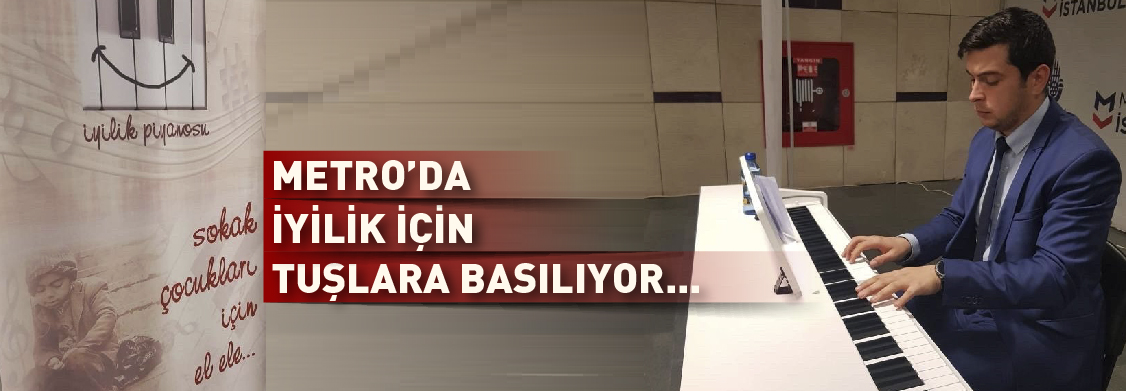 Metroda İyilik İçin Tuşlara Basılıyor...