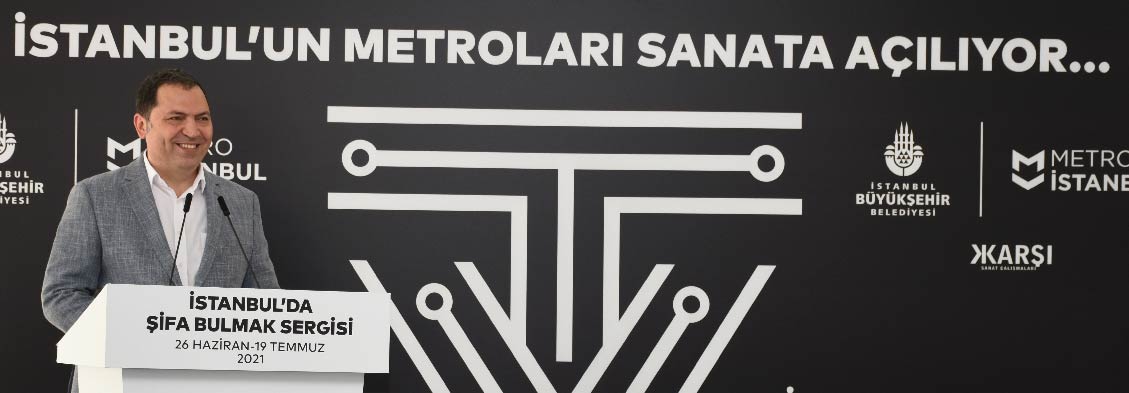 İstanbul’un metrolarında sıra dışı bir sergi mekanı