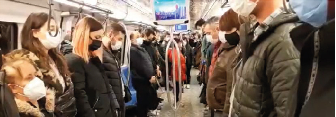 İstanbul’un Metro ve Tramvaylarında Ata’ya 55 Bin Kişilik Saygı Duruşu